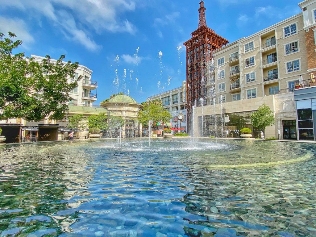 Fountain plaza at the Americana at Brand in Glendale, California